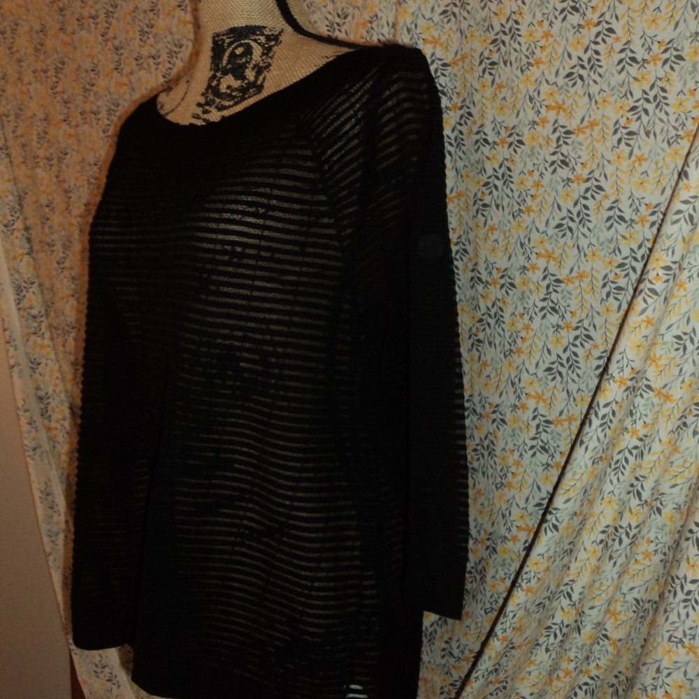 Sweater - Picture 3 of 5